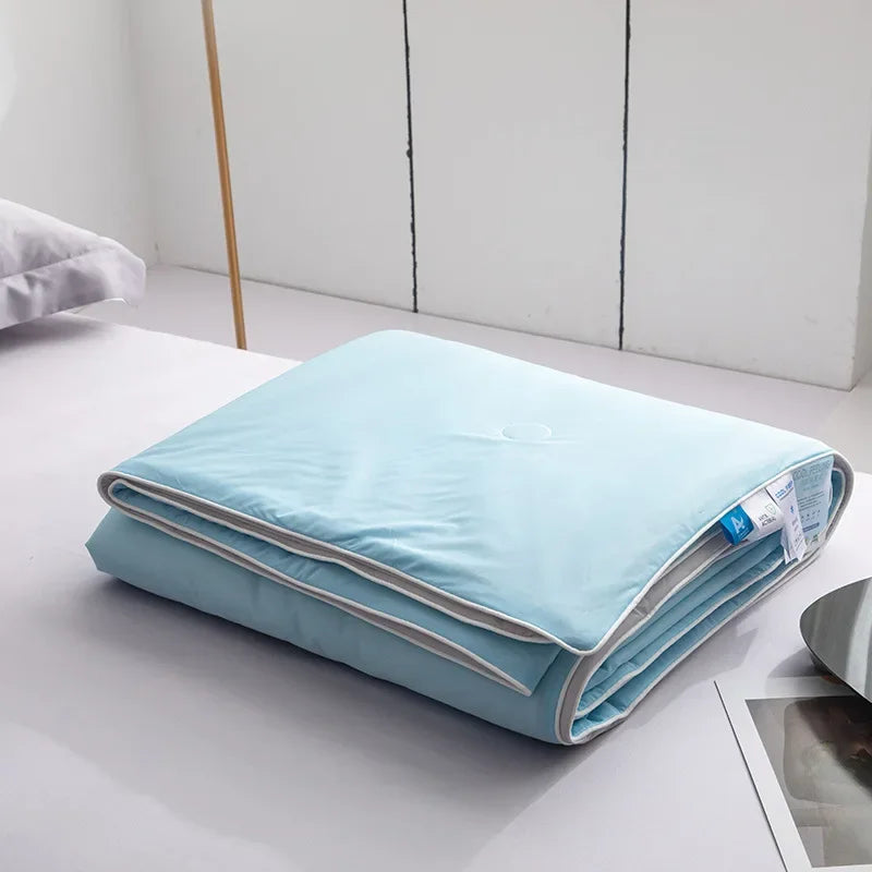 Cooling Comforter for Summer Bliss